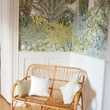 アパート Grand Theatre